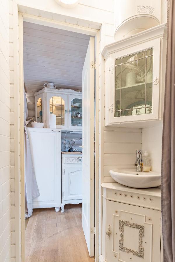 Guesthouse Delisa Pärnu Eksteriør billede